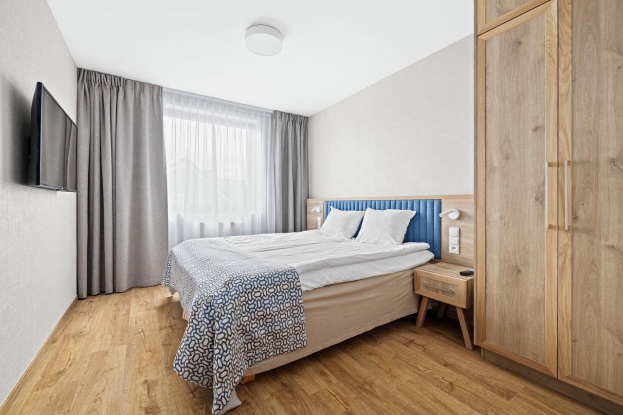 Aparthotel Maloves & Prywatne *