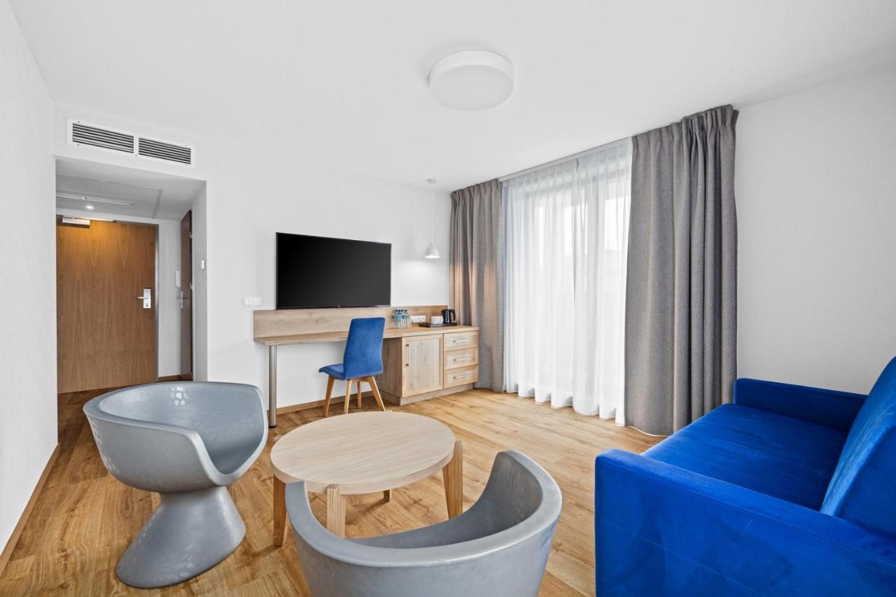 Aparthotel Maloves & Prywatne Wladyslawowo